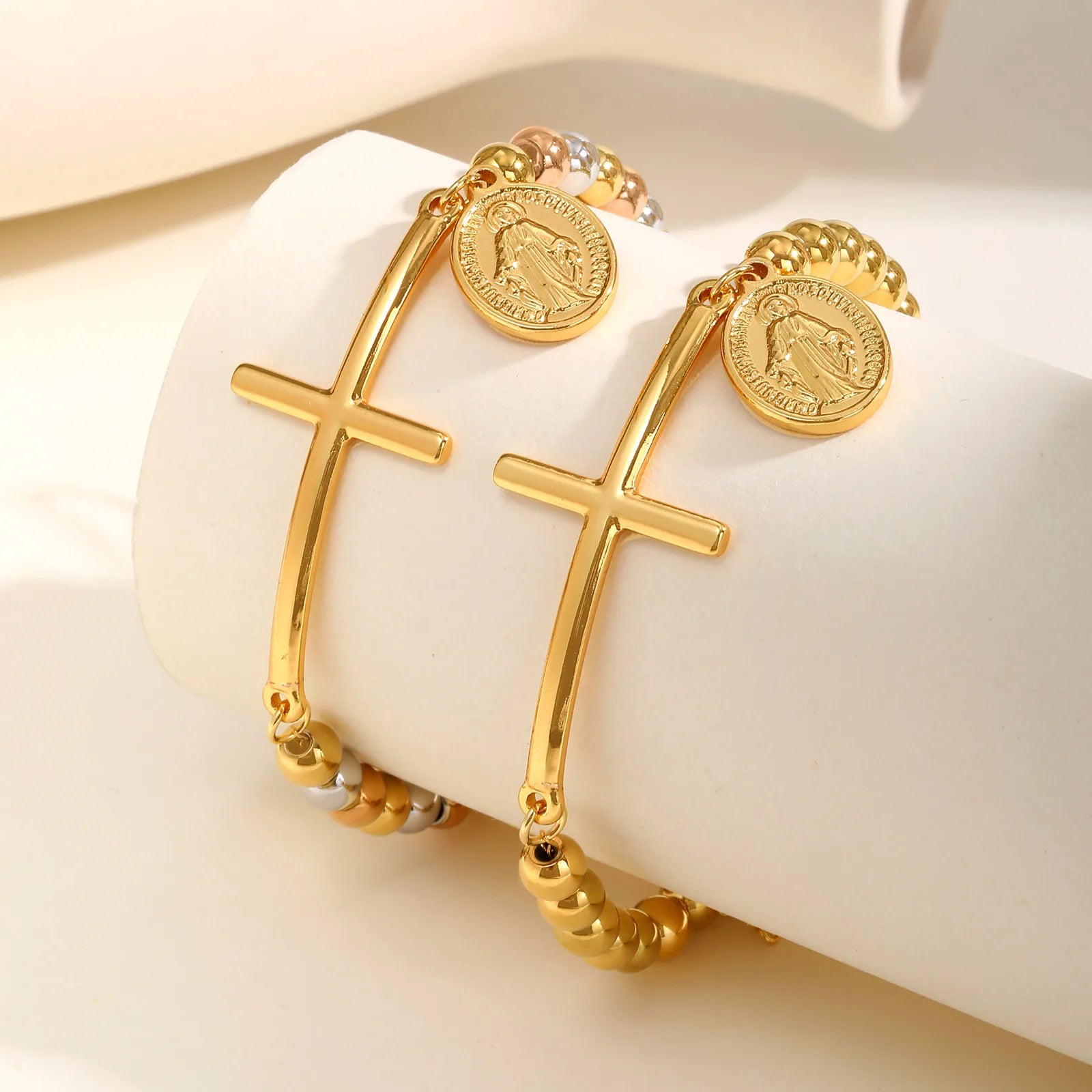 St. Benedict Cross Oval Plate Bracelet – Three-Color Beaded Stainless Steel, Waterproof